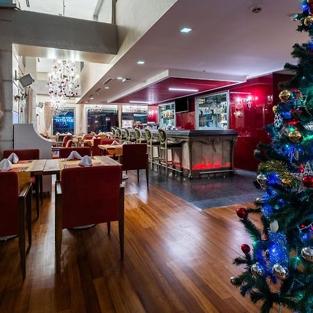 Ramada By Wyndham Ankara Hotel Екстериор снимка
