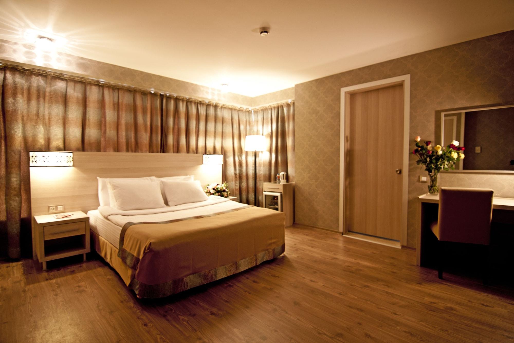Ramada By Wyndham Ankara Hotel Екстериор снимка