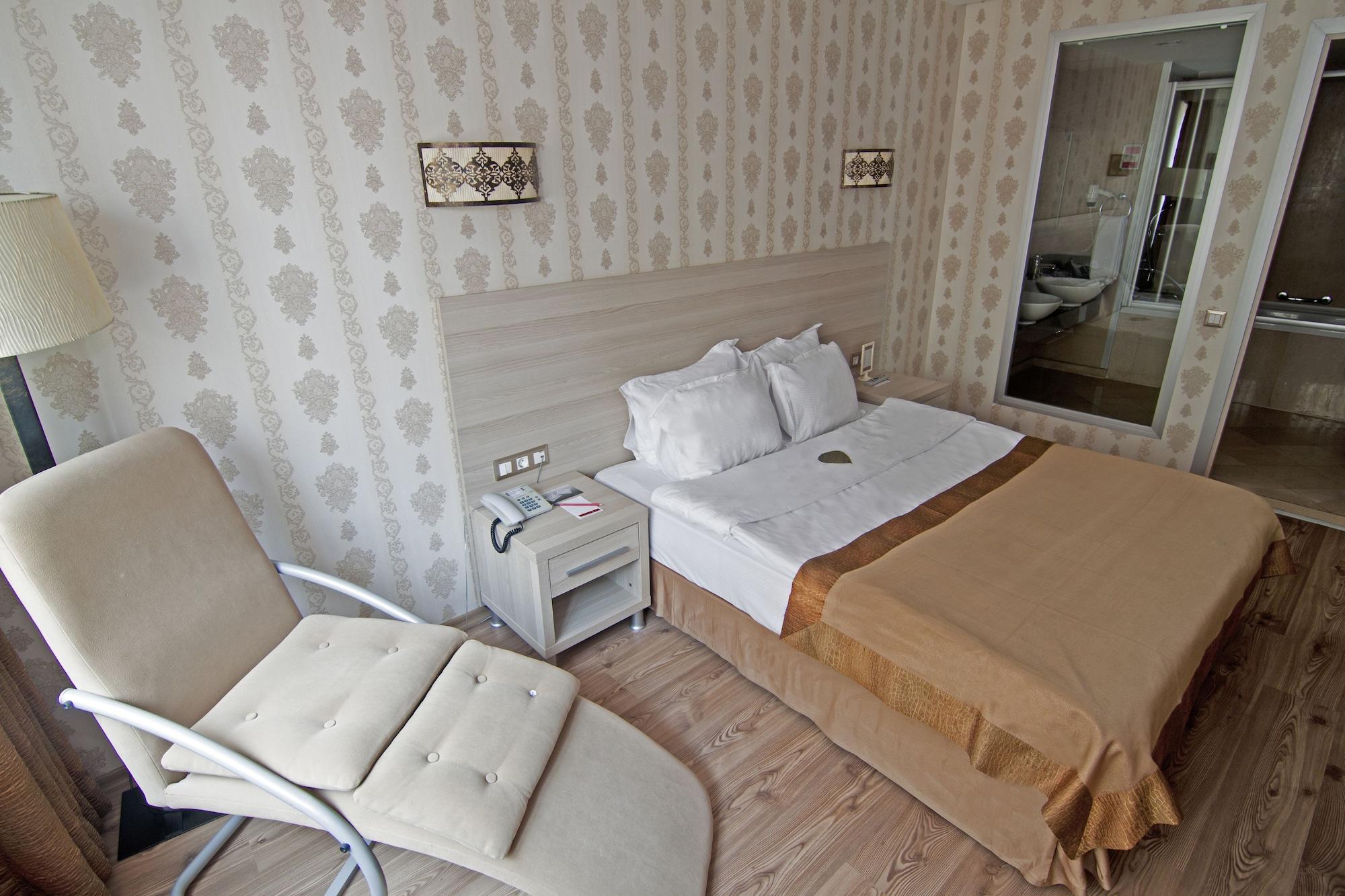 Ramada By Wyndham Ankara Hotel Екстериор снимка