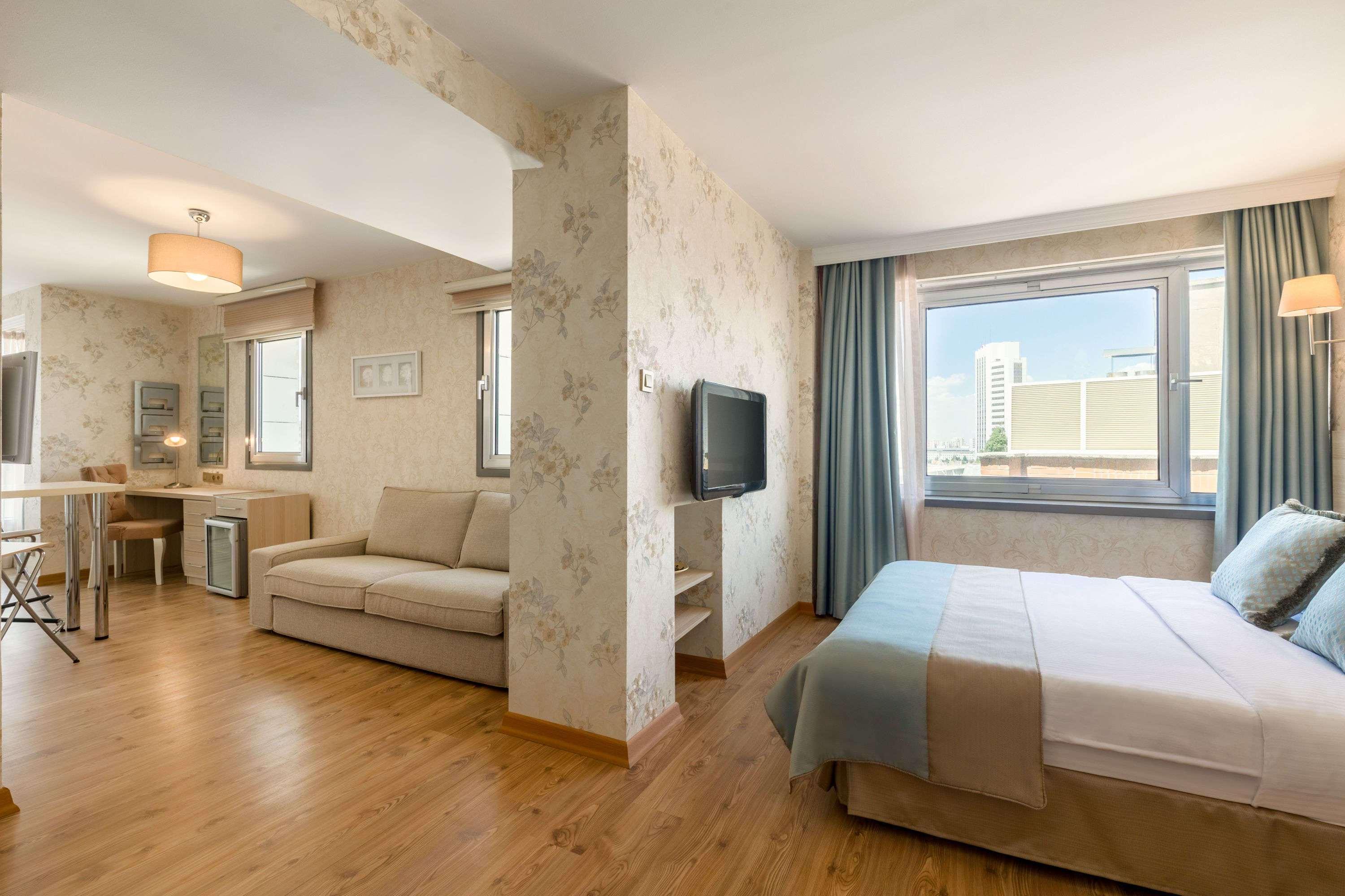 Ramada By Wyndham Ankara Hotel Екстериор снимка
