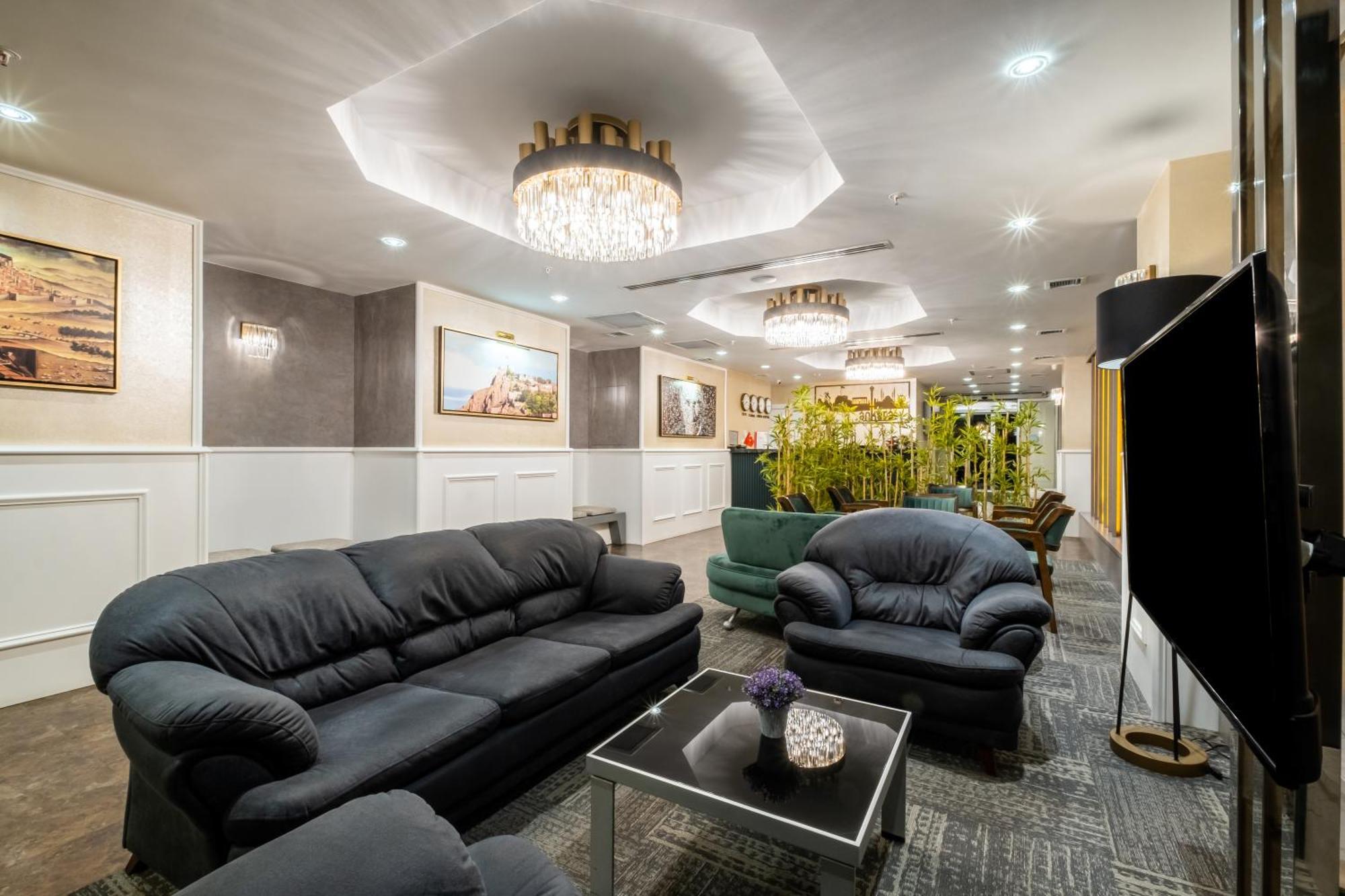 Ramada By Wyndham Ankara Hotel Екстериор снимка