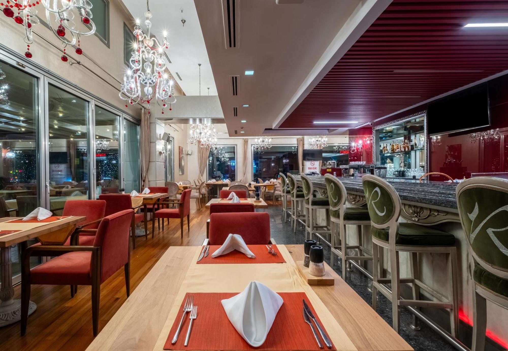 Ramada By Wyndham Ankara Hotel Екстериор снимка